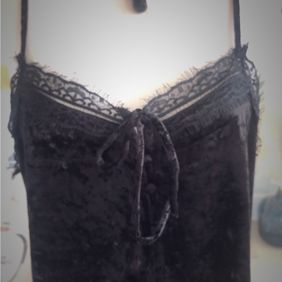 Suzanne Betro Velvet and lace camisole/tunic - Picture 3 of 3